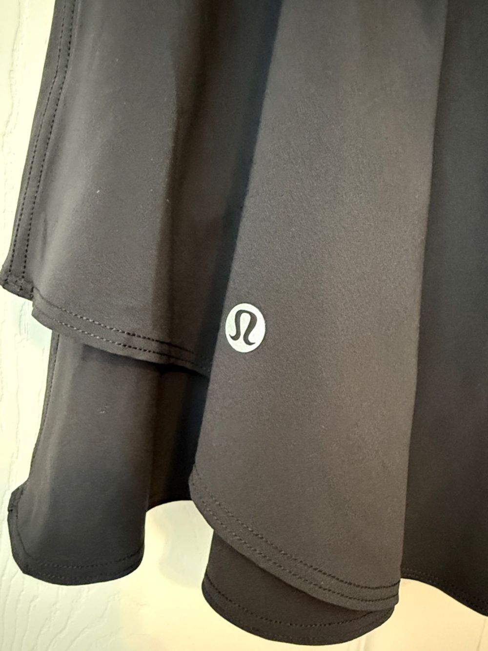 Lululemon Court Rival High-Rise Skirt size: 4 Black NWOT - Picture 8 of 9